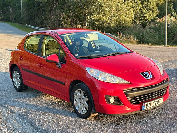 Peugeot 207 3 of 21