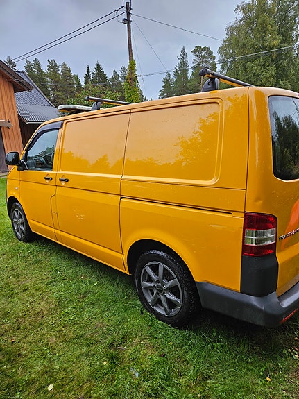 Volkswagen Transporter 18 of 24