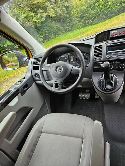 Volkswagen Transporter 5 of 24