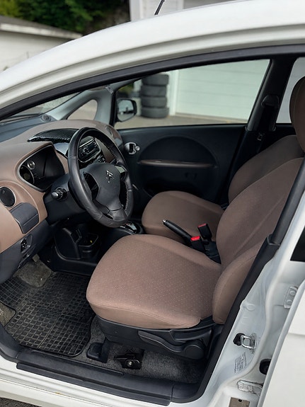 Citroen C-Zero 5 of 6