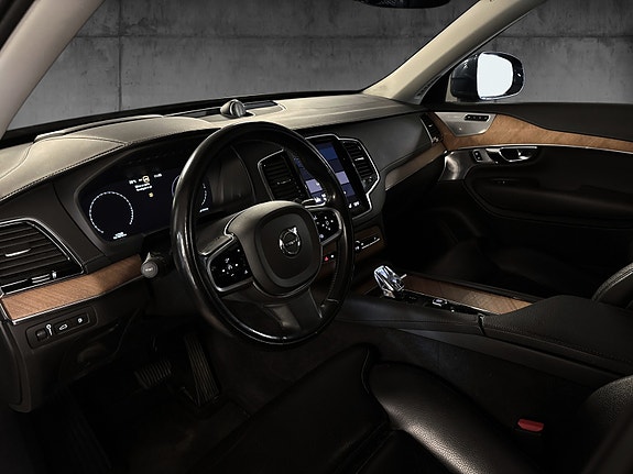 Volvo XC90 12 of 19