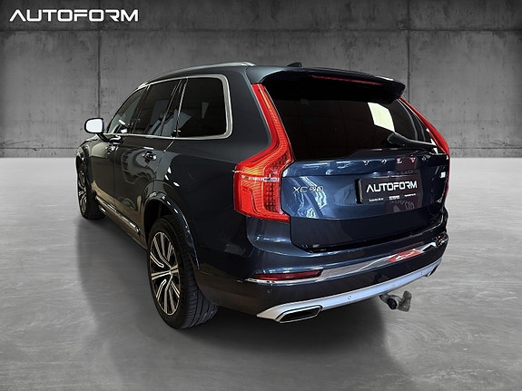 Volvo XC90 6 of 19