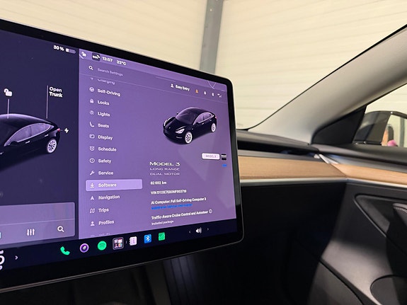 Tesla Model 3 25 of 29