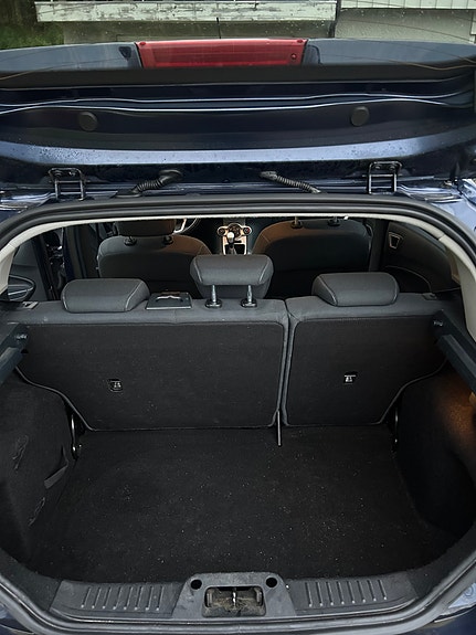 Ford Fiesta 12 of 12