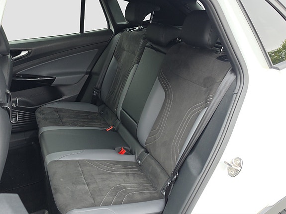 Volkswagen ID.4 13 of 29