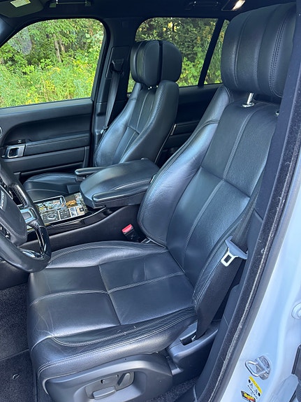 Land Rover Range Rover 17 of 30