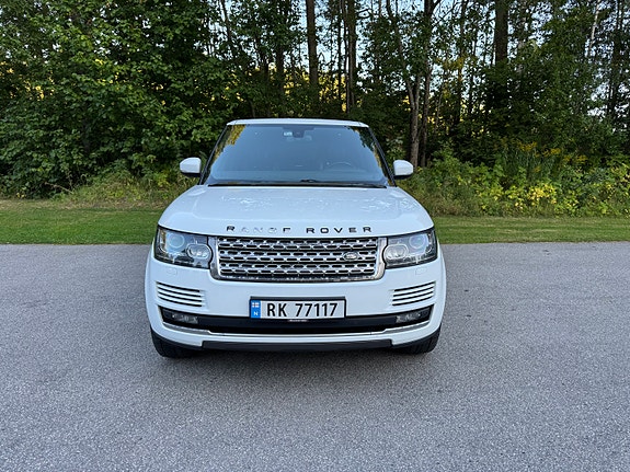 Land Rover Range Rover 14 of 30