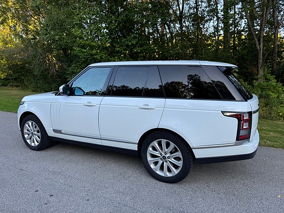 Land Rover Range Rover 4 of 30