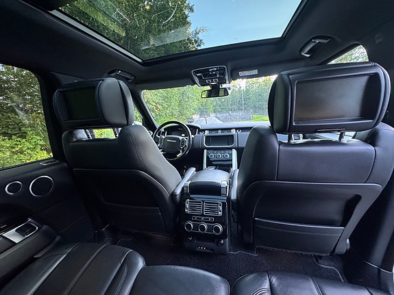 Land Rover Range Rover 21 of 30