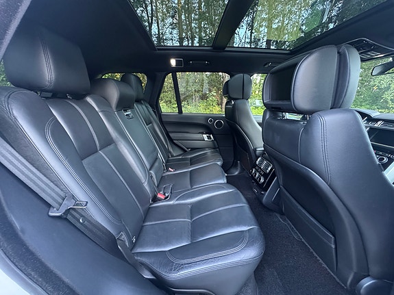Land Rover Range Rover 24 of 30