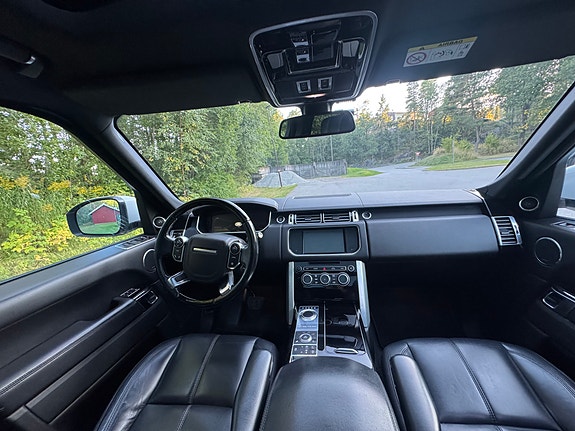 Land Rover Range Rover 22 of 30