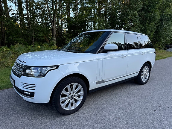 Land Rover Range Rover 2 of 30