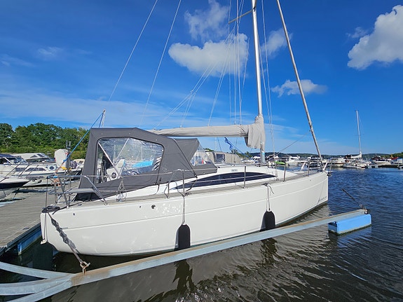Sedna 30 SMARTboat med Yanmar 2YM15. Hevbar kjøl og ror. Kun 45 cm dypgående! 18 of 30