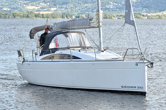 Sedna 30 SMARTboat med Yanmar 2YM15. Hevbar kjøl og ror. Kun 45 cm dypgående! 7 of 30