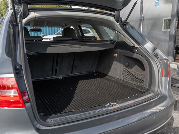 Audi A4 allroad 14 of 30