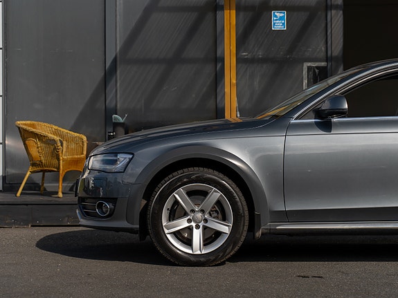 Audi A4 allroad 11 of 30