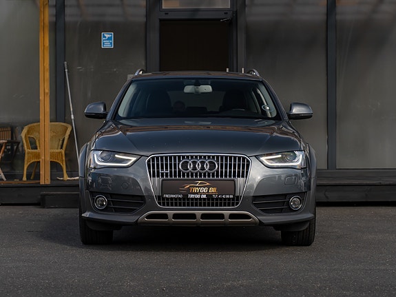 Audi A4 allroad 2 of 30