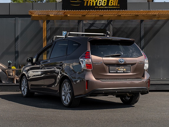 Toyota Prius+ Seven 9 of 30