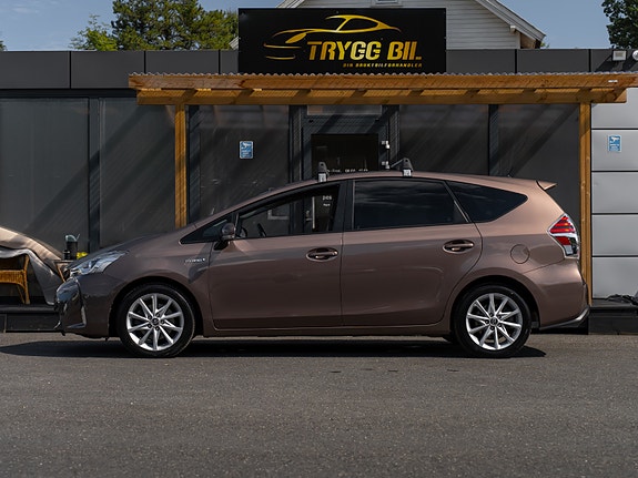 Toyota Prius+ Seven 10 of 30