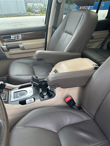 Land Rover Discovery 4 12 of 26