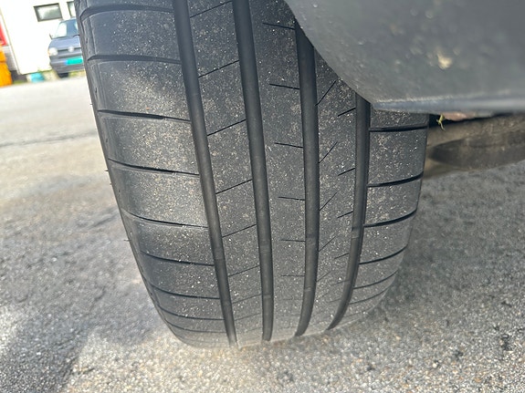 Land Rover Discovery 4 17 of 26