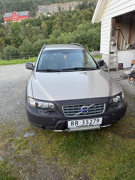 Volvo XC70 10 of 10