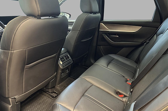 Mazda CX-60 18 of 24
