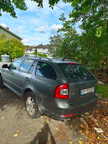 Skoda Octavia 5 of 9