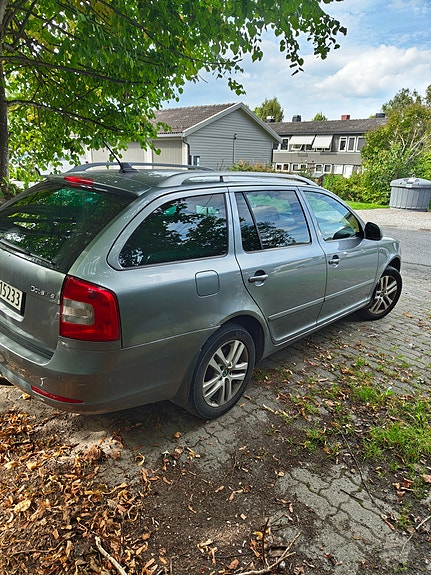 Skoda Octavia 4 of 9