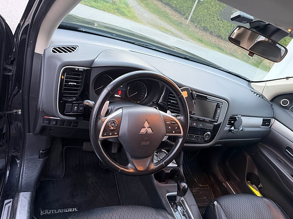 Mitsubishi Outlander 12 of 13