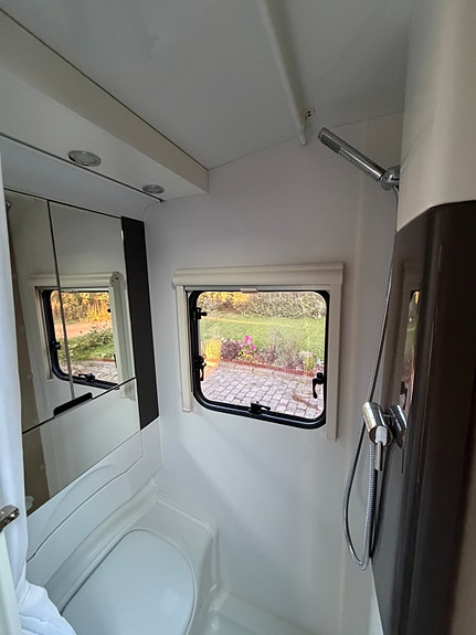 Adria Action 361LH 7 of 15