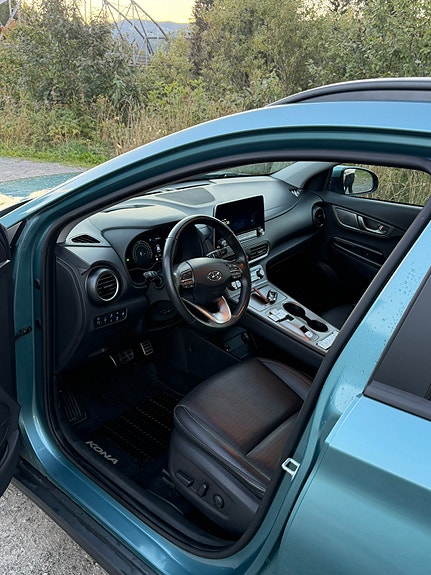Hyundai Kona 14 of 26