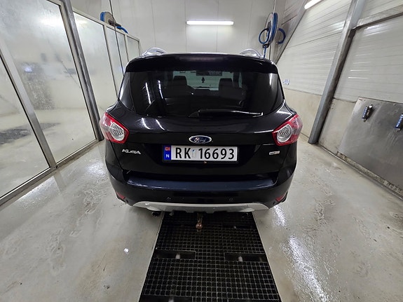 Ford Kuga 3 of 8