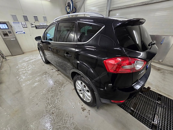 Ford Kuga 4 of 8