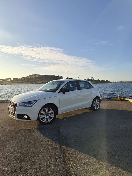 Audi A1 3 of 18