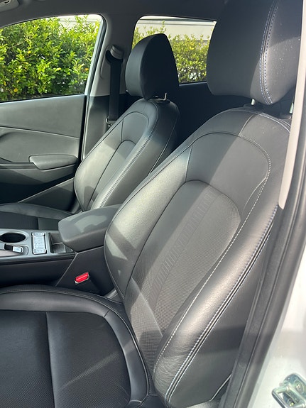 Hyundai Kona 8 of 10