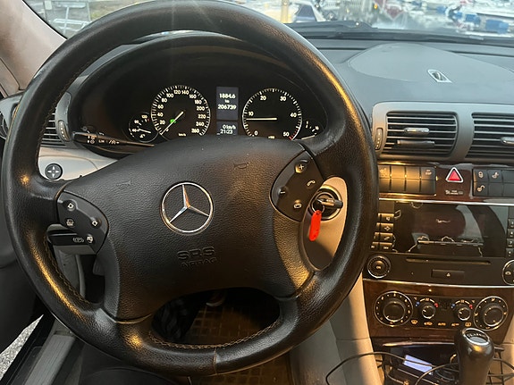 Mercedes-Benz C220 d 5 of 8