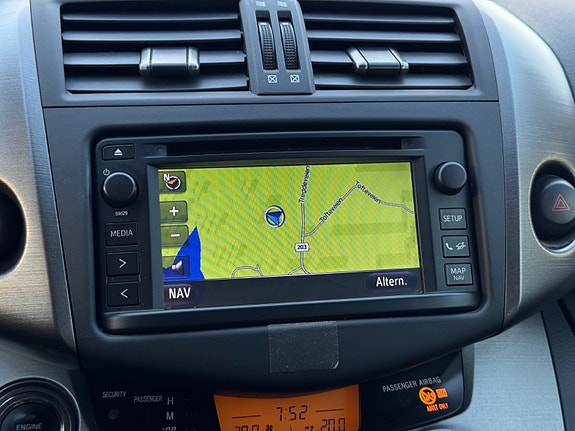 Toyota RAV4 29 of 30
