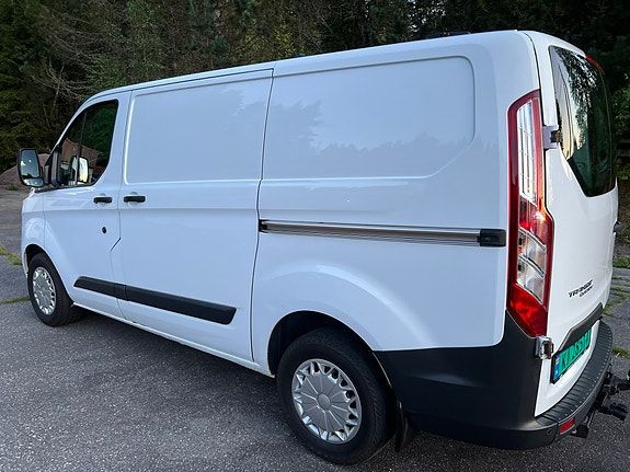 Ford Transit Custom 4 of 25