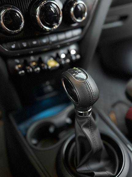 MINI Countryman Cooper SE 11 of 28