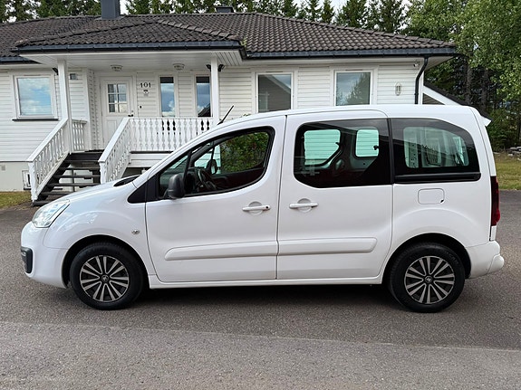 Peugeot Partner 8 of 30