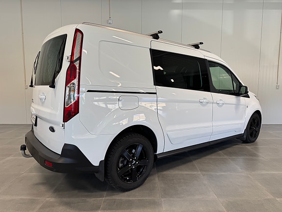 Ford Transit Connect 15 of 30