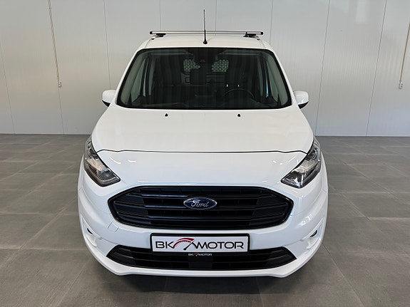 Ford Transit Connect 6 of 30