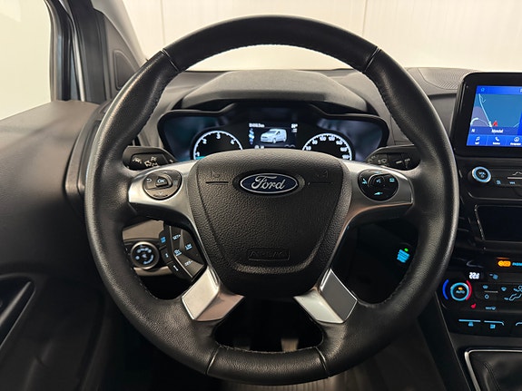 Ford Transit Connect 25 of 30