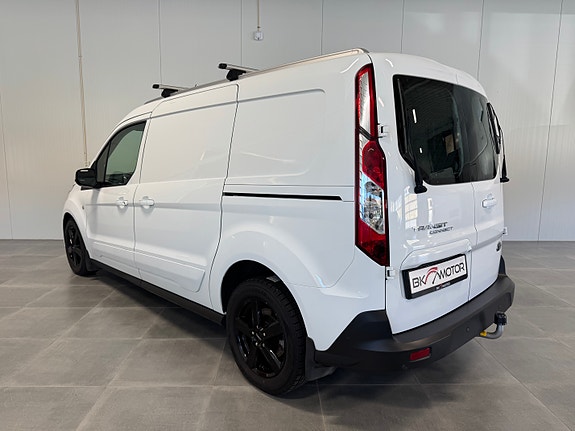 Ford Transit Connect 11 of 30
