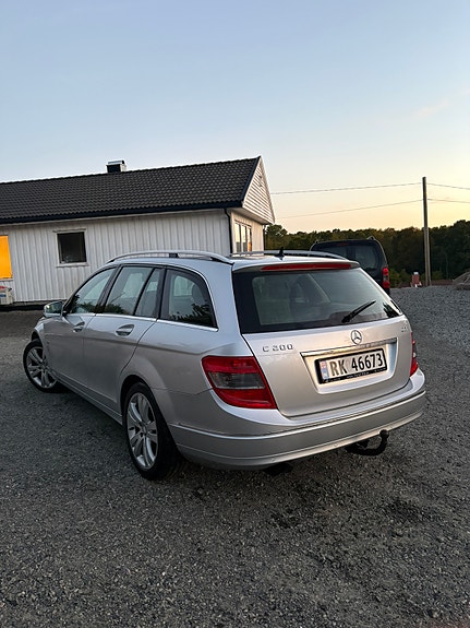 Mercedes-Benz C200 d 6 of 30