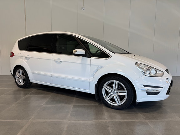 Ford S-MAX 3 of 30