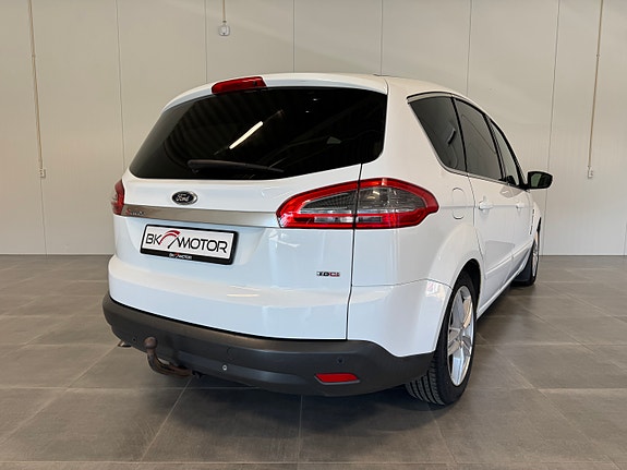Ford S-MAX 15 of 30