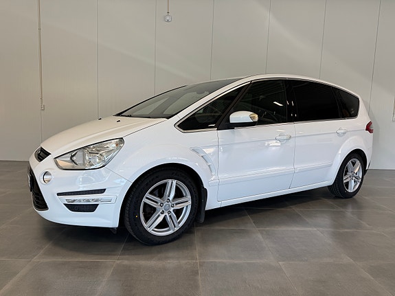 Ford S-MAX 10 of 30