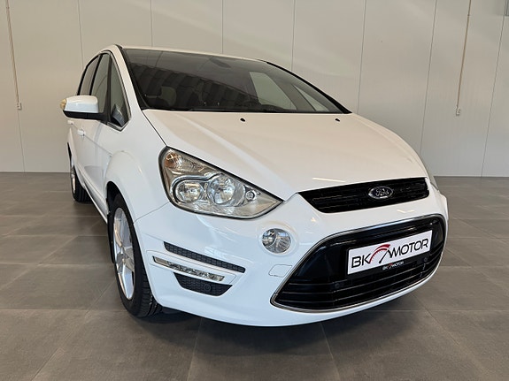Ford S-MAX 5 of 30